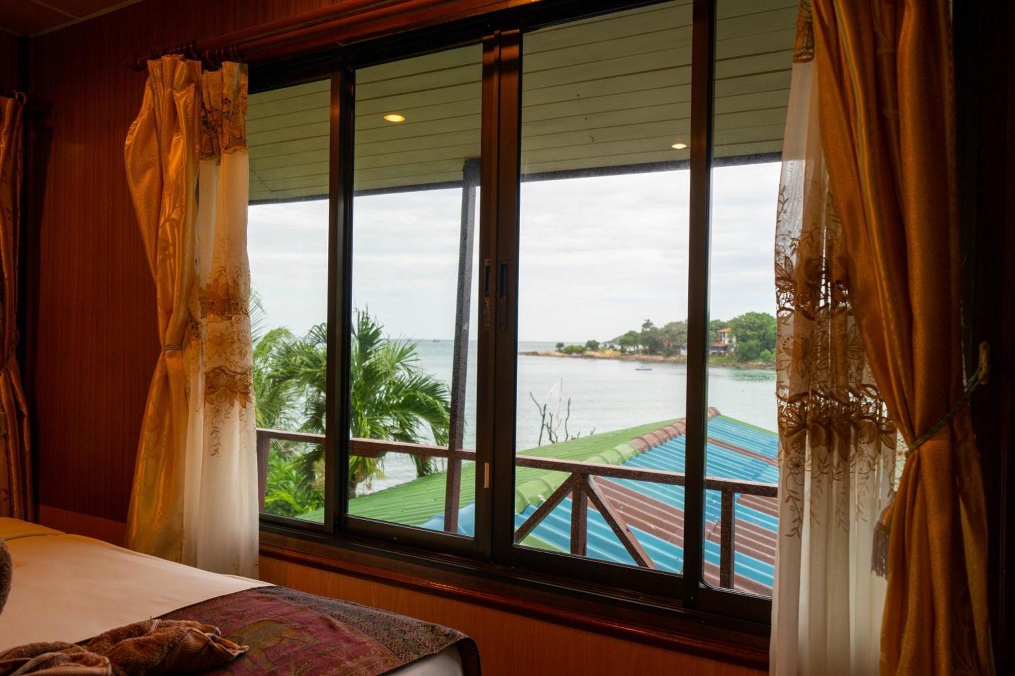 Tongta Phaview Resort Koh Samet Ngoại thất bức ảnh
