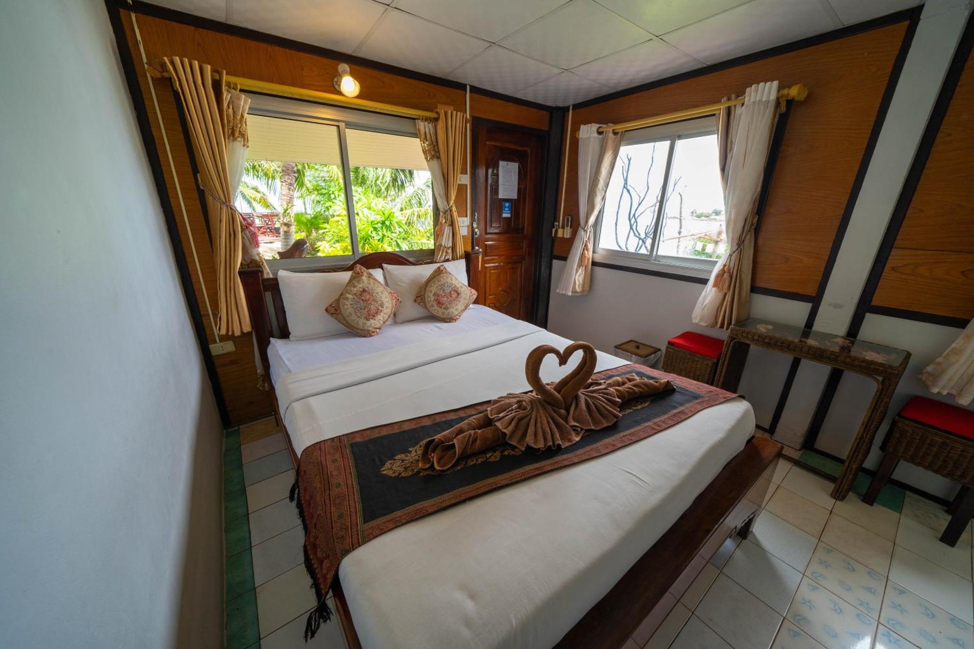 Tongta Phaview Resort Koh Samet Ngoại thất bức ảnh
